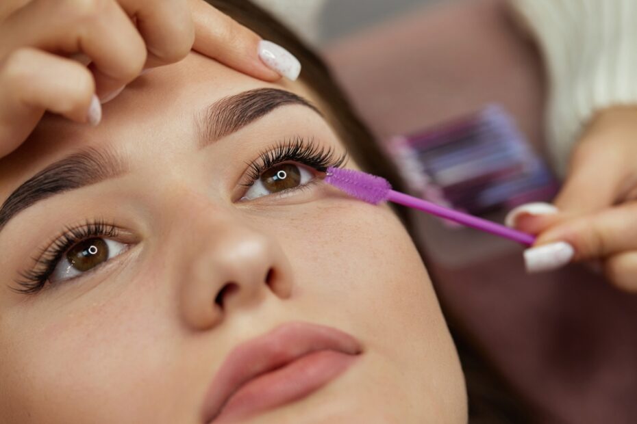 Premium Eyelash Extensions Treatment in Bangalore