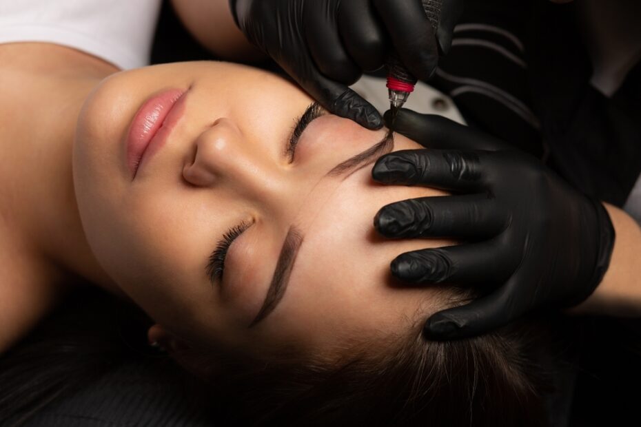 Top Eyebrow Lamination in Bangalore