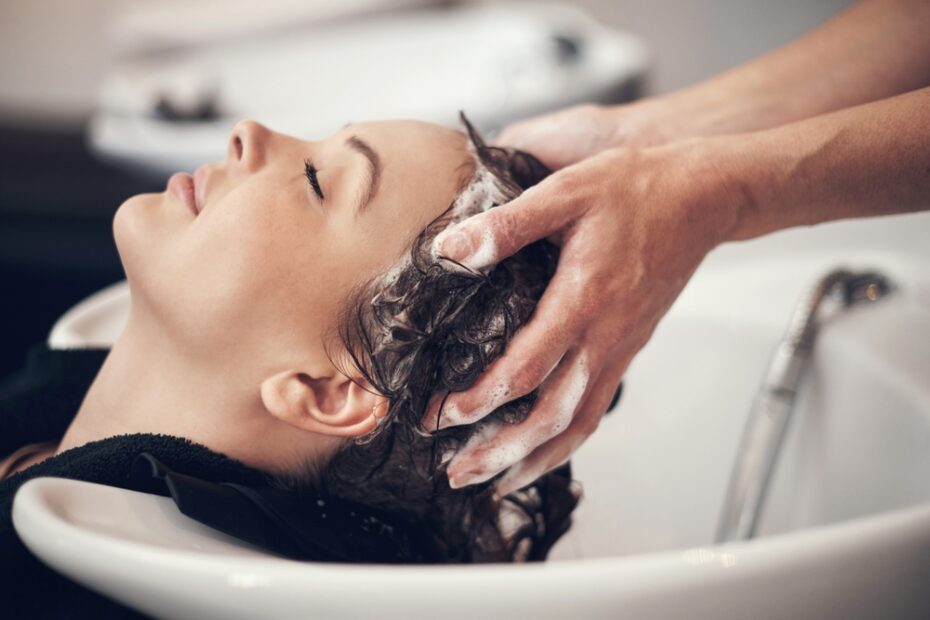 Cost of Hair Extensions in Gurugram